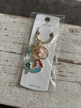 🔥$2 Mint Mermaid Enamel Keychain - Teal, Pink, Gold